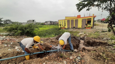 Se reubica tubería de agua en Sol Brisa