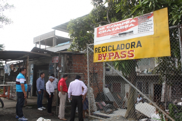 REALIZAN OPERATIVOS PARA EVITAR SUSTRACCIÓN DE TAPAS DE ALCANTARILLADO